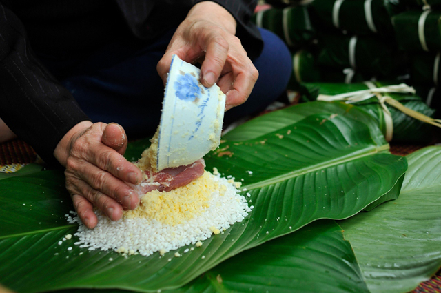 mo-thay-banh-chung